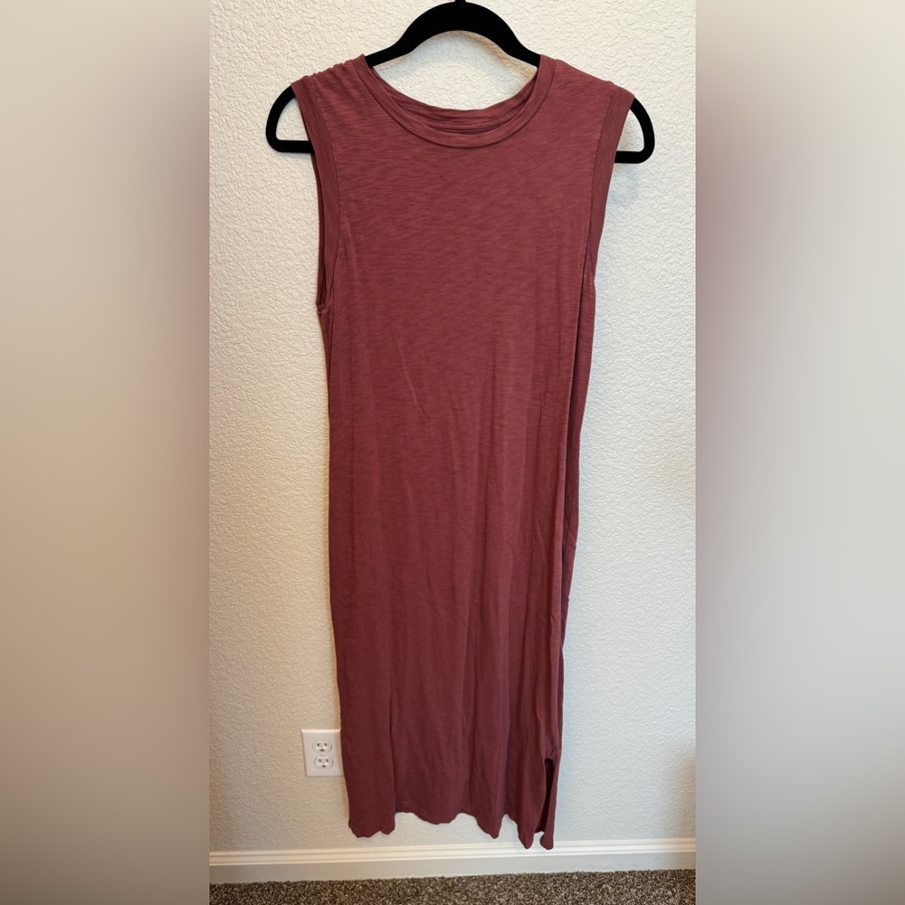 🤍 Universal Thread Maxi Dress Berry Small